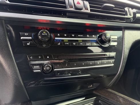 Used 2017 BMW X5 xDrive35i w/ Premium Package AWD/4WD image 39