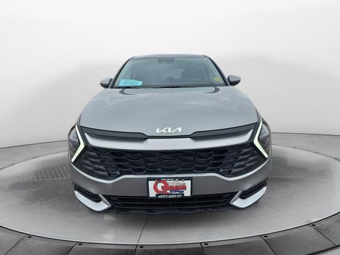 Used 2025 Kia Sportage LX AWD/4WD image 8