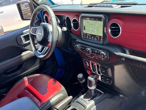 Used 2023 Jeep Wrangler Unlimited Rubicon 4xe AWD/4WD image 28