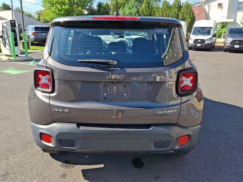 Used 2016 Jeep Renegade Sport w/ Power & Air Group AWD/4WD image 6