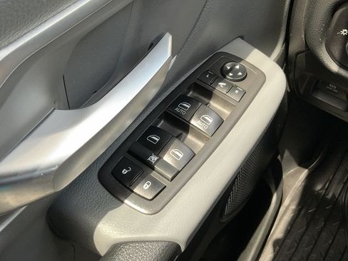 Used 2021 RAM 1500 Lone Star RWD image 14