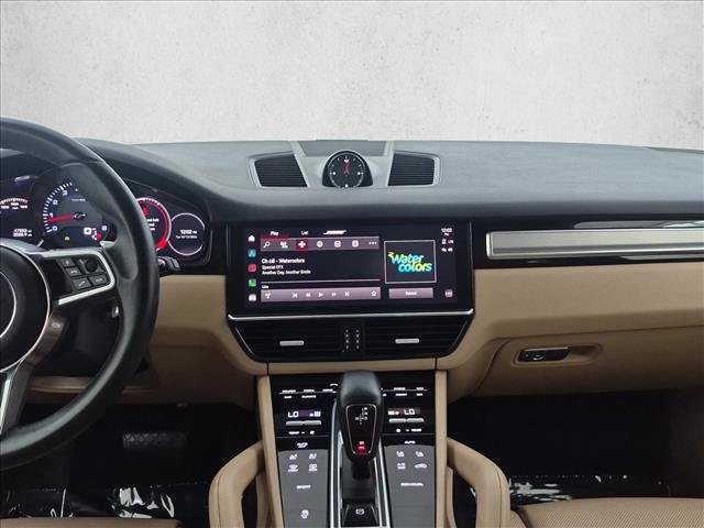 Used 2022 Porsche Cayenne Platinum Edition AWD/4WD image 15