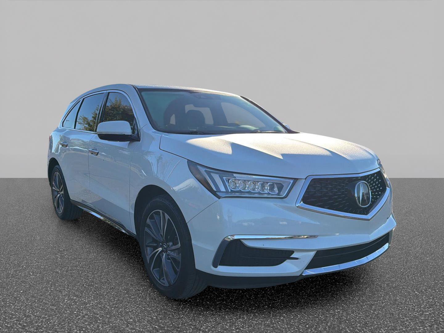 Used 2019 Acura MDX w/ Technology Package AWD/4WD image 3
