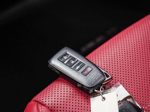 Used 2023 Lexus IS 350 F Sport image 27