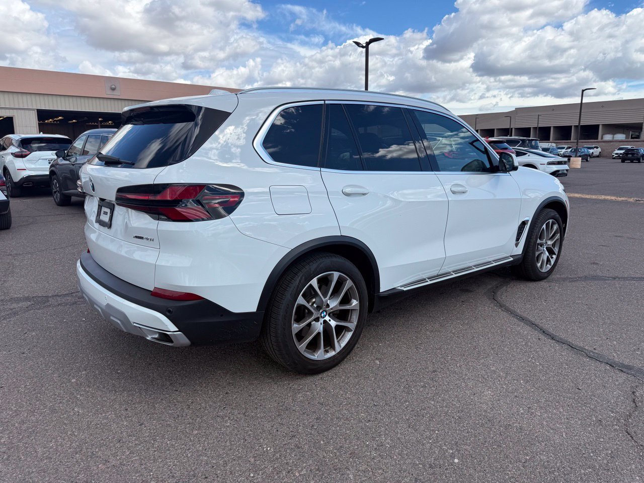 Used 2026 BMW X5 xDrive40i AWD/4WD image 5
