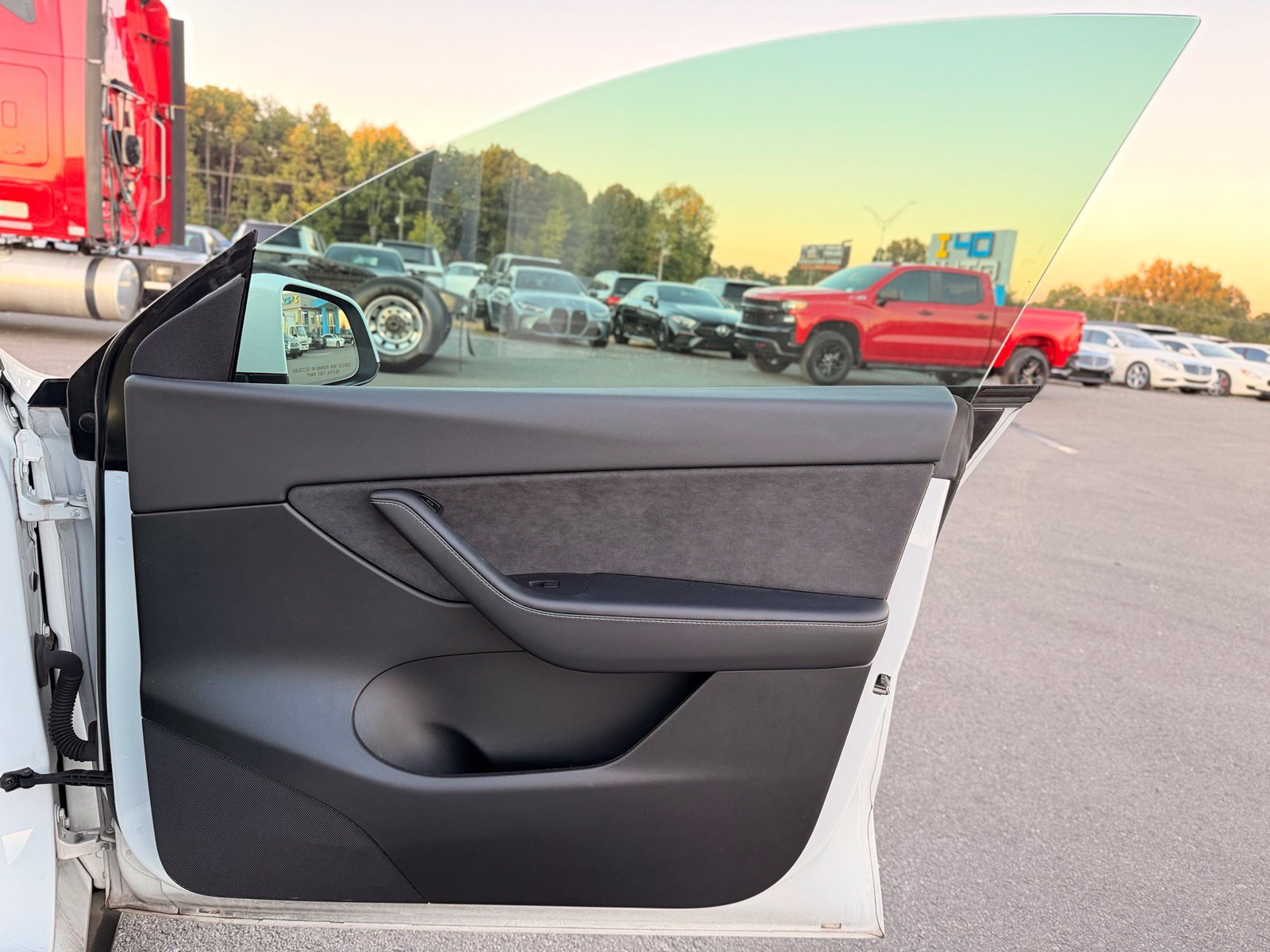 Used 2021 Tesla Model Y Performance AWD/4WD image 21