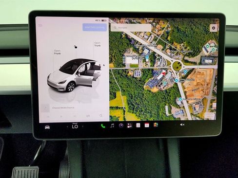 Used 2023 Tesla Model Y AWD image 21