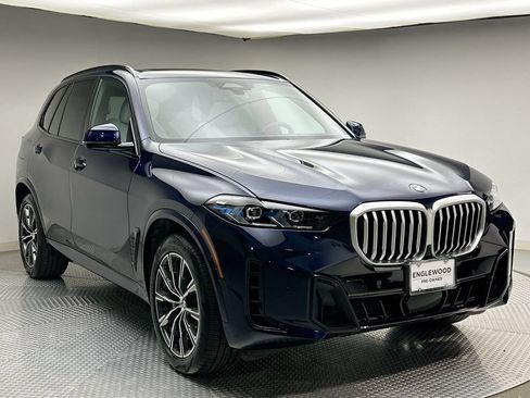 Used 2025 BMW X5 xDrive40i w/ M Sport Package AWD/4WD image 15