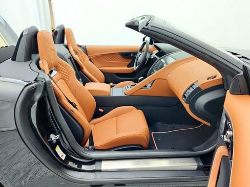 New 2024 Jaguar F-TYPE R image 15