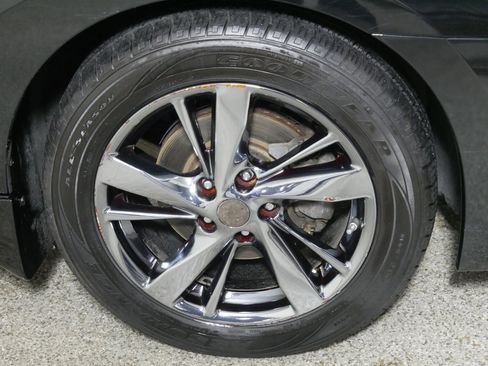 Used 2014 Nissan Altima 2.5 SL w/ Moonroof Package FWD image 15