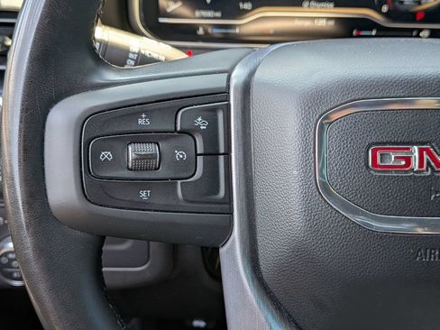 Used 2023 GMC Yukon XL SLE w/ Gmc Pro Safety Plus Package RWD image 19