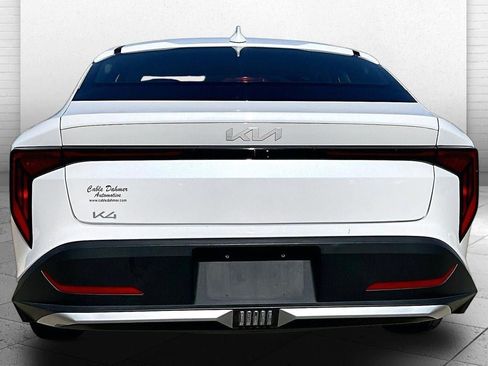 Used 2025 Kia K4 FWD image 6