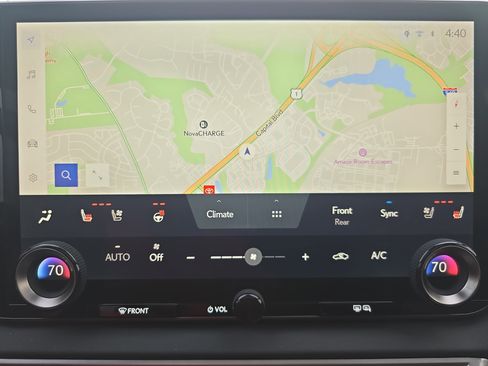 Used 2024 Lexus RX 350 w/ Luxury Package image 21