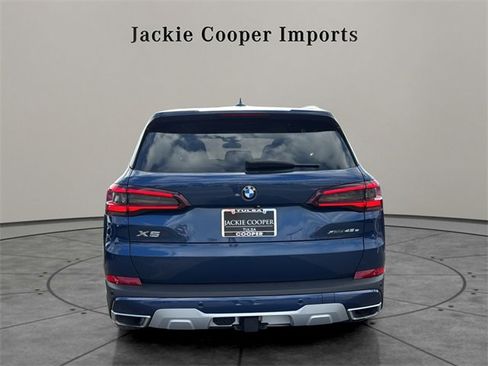 Used 2021 BMW X5 xDrive45e w/ Premium Package image 4
