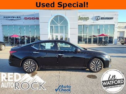 Used 2023 Nissan Altima 2.5 SV