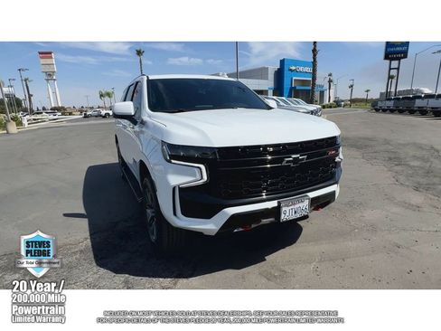 Certified 2023 Chevrolet Tahoe Z71 w/ Luxury Package AWD/4WD image 5