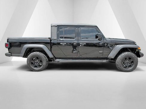 Used 2021 Jeep Gladiator Sport AWD/4WD image 8