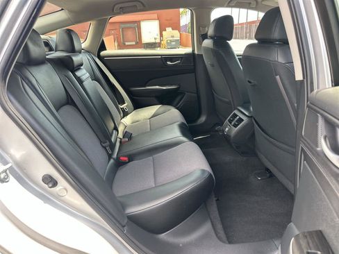 Used 2019 Honda Clarity Plug-In Hybrid image 13