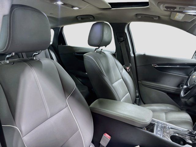 Used 2015 Chevrolet Impala LTZ FWD image 17