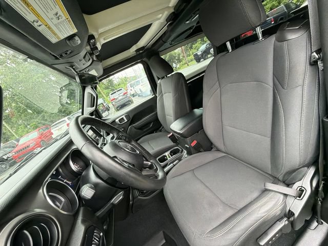 Used 2022 Jeep Wrangler Sport AWD/4WD image 15