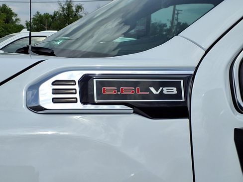 New 2026 GMC Sierra 2500 SLT w/ SLT Premium Package AWD/4WD image 5