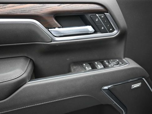 New 2026 GMC Sierra 2500 SLT w/ SLT Premium Package image 10