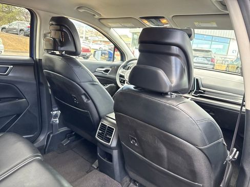 Certified 2023 Kia Sportage EX AWD/4WD image 24