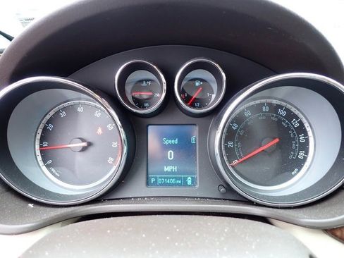 Used 2012 Buick Regal Premium image 15