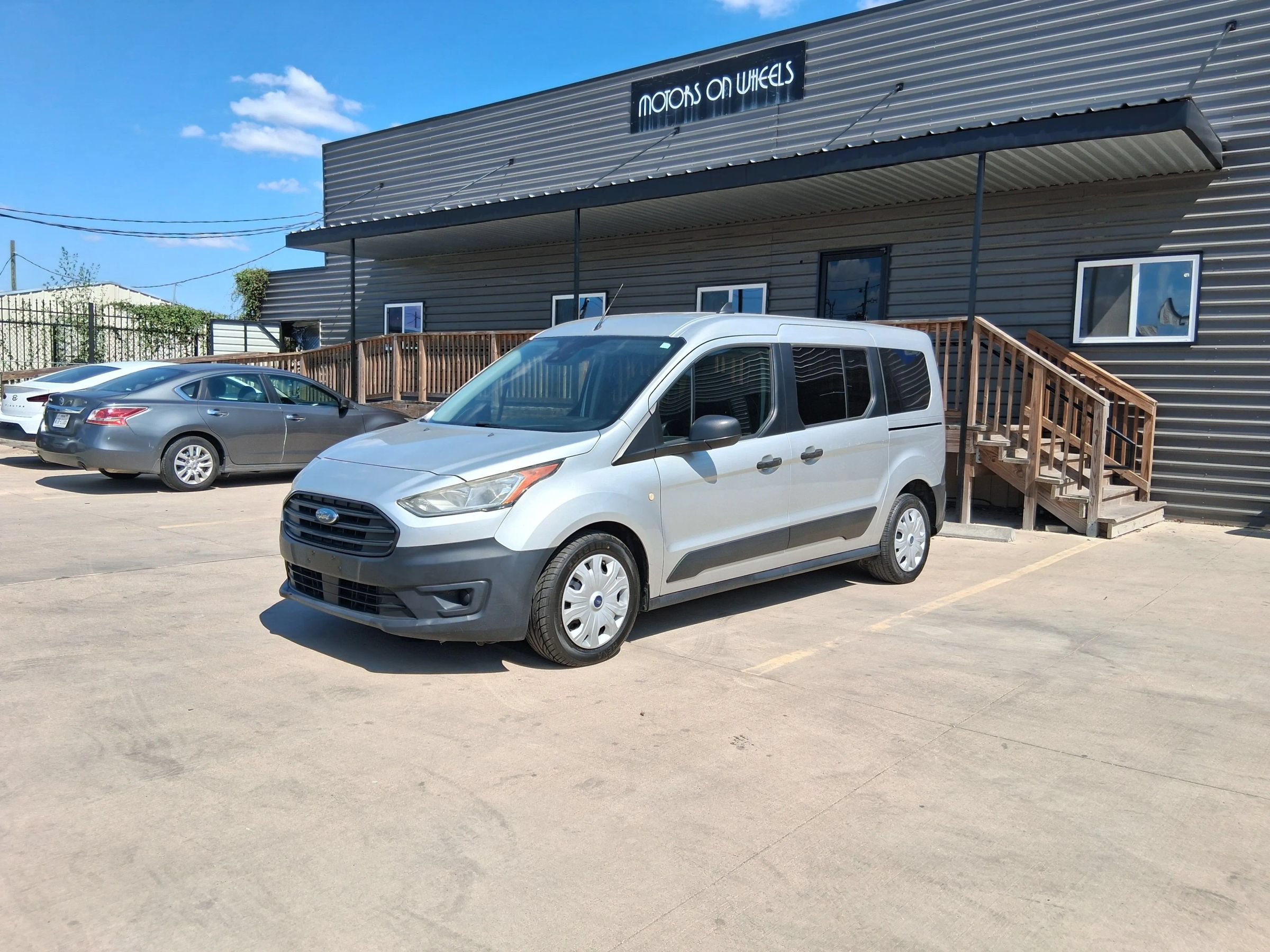 Used 2019 Ford Transit Connect XL FWD image 2