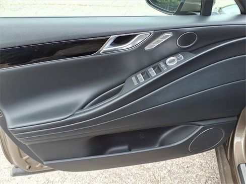 Used 2023 Genesis G80 2.5T image 10