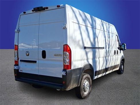 Used 2024 RAM ProMaster 2500 w/ Safety Group image 4