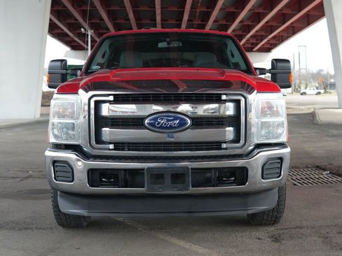 Used 2011 Ford F250 XLT w/ XLT Interior Pkg image 3