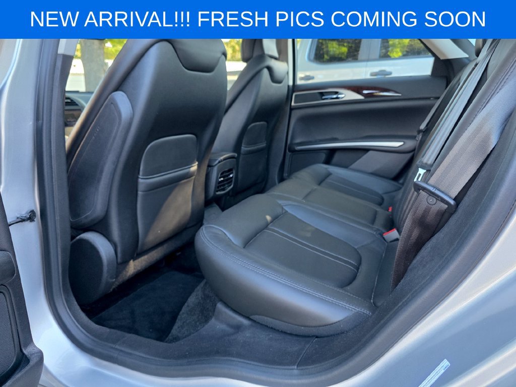 Used 2013 Lincoln MKZ FWD image 13
