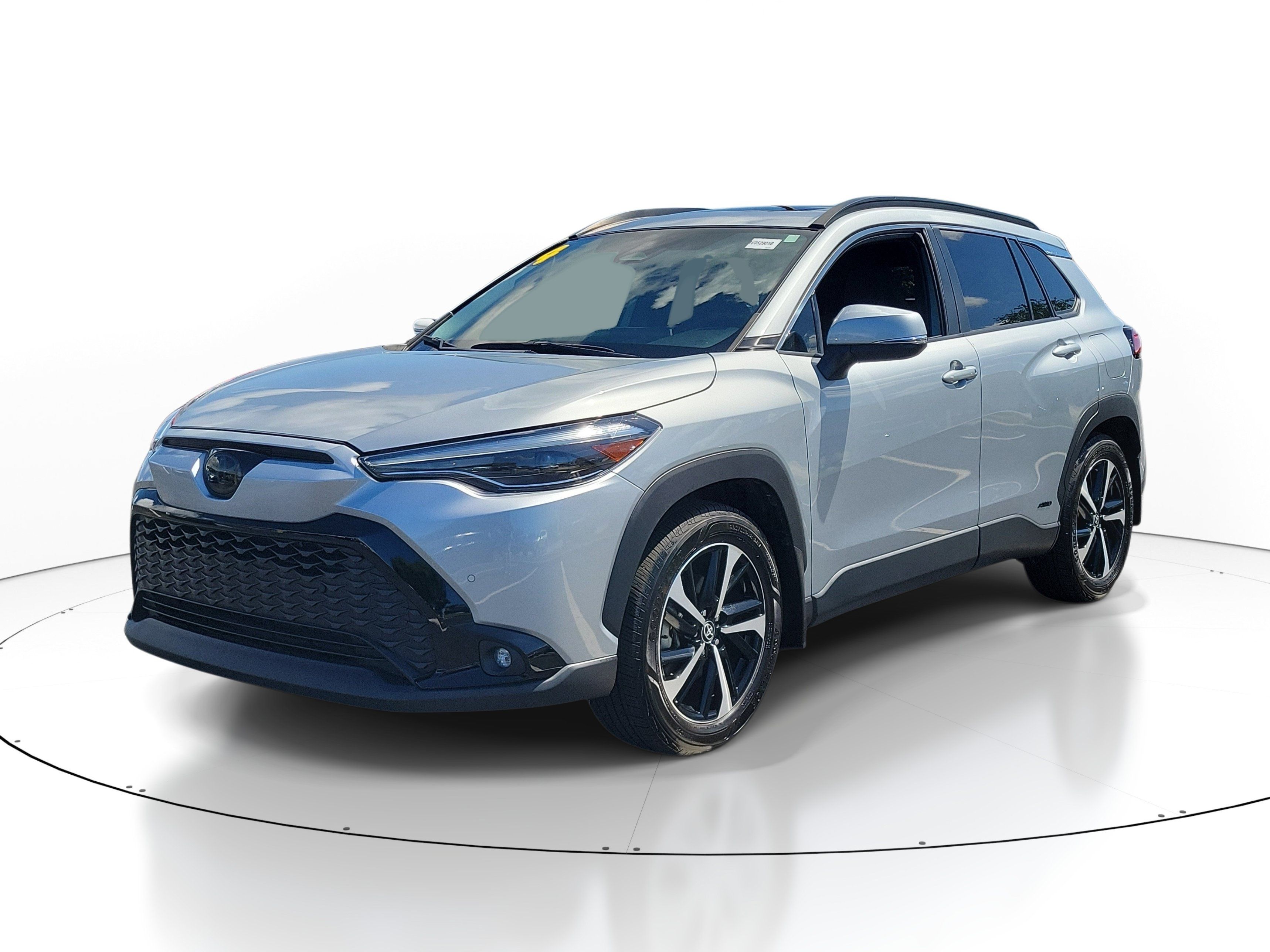 Used 2024 Toyota Corolla Cross AWD Hybrid w/ Convenience Package image 2