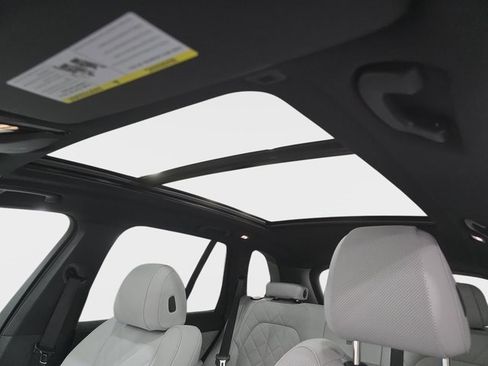 Certified 2026 BMW X5 xDrive40i w/ M Sport Package image 28