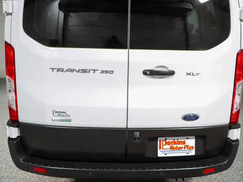 Used 2023 Ford Transit 350 XLT image 8