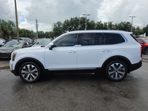 Used 2022 Kia Telluride S FWD image 5