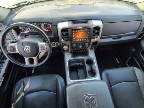 Used 2016 RAM 1500 Laramie image 27