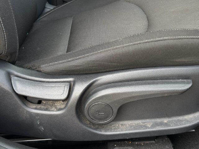 Used 2024 Kia Forte LXS w/ LXS Technology Package FWD image 27