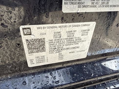 Used 2024 Chevrolet Silverado 1500 High Country w/ Technology Package image 34