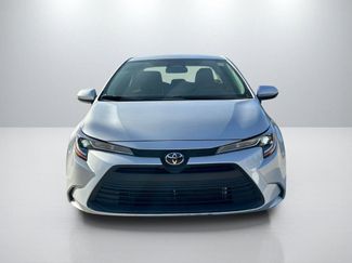 Used 2025 Toyota Corolla LE video 2