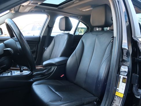 Used 2014 BMW 335i xDrive Sedan image 12