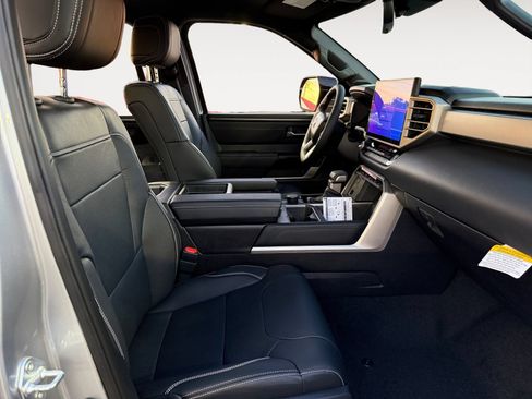 Certified 2026 Toyota Tundra Limited AWD/4WD image 15