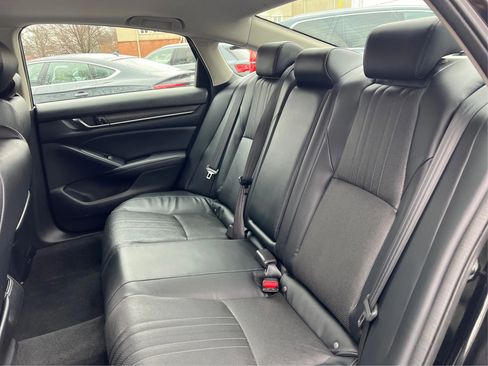 Used 2018 Honda Accord EX-L image 11