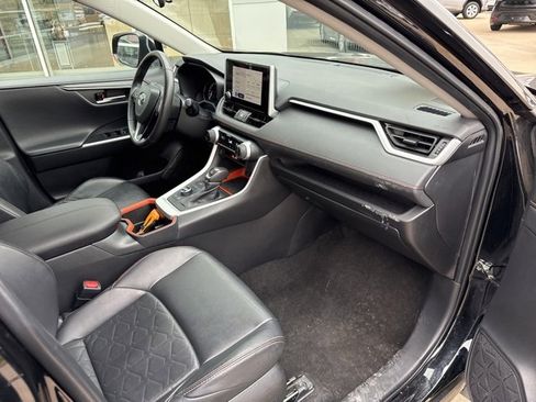 Used 2024 Toyota RAV4 Adventure image 35