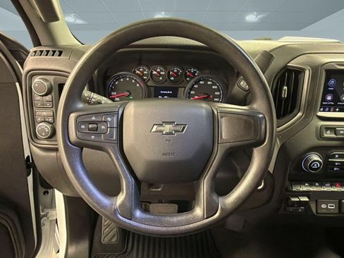 Used 2024 Chevrolet Silverado 1500 Custom Trail Boss AWD/4WD image 10