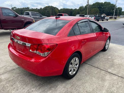 Used 2015 Chevrolet Cruze LS image 4