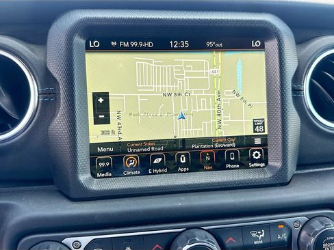 Used 2023 Jeep Wrangler Unlimited Rubicon 4xe w/ Cold Weather Group AWD/4WD image 14