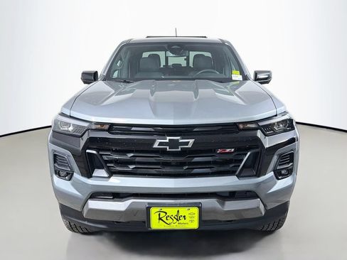 New 2026 Chevrolet Colorado Z71 w/ Midnight Edition AWD/4WD image 2