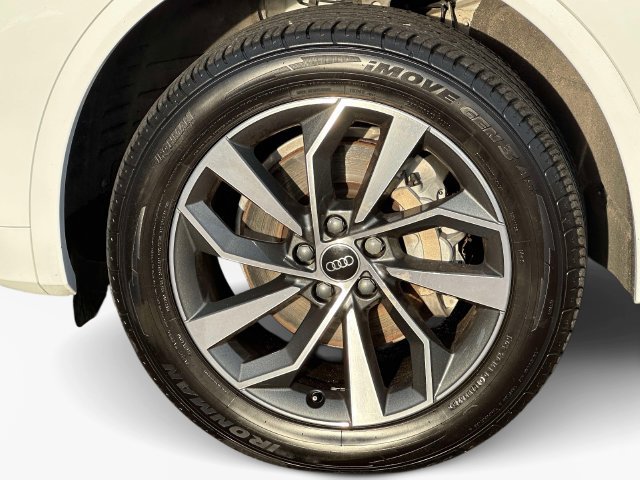 Used 2024 Audi Q5 2.0T Premium Plus w/ Premium Plus Package AWD/4WD image 10